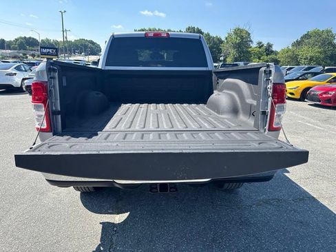 Used 2024 RAM 2500 Big Horn w/ Bed Utility Group AWD/4WD image 15