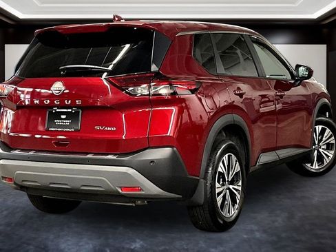 Used 2023 Nissan Rogue SV AWD/4WD image 6