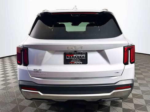 Used 2025 Kia Sorento SX Prestige image 6