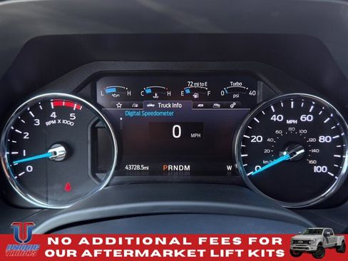 Used 2022 Ford F250 Lariat w/ Black Appearance Package AWD/4WD image 38