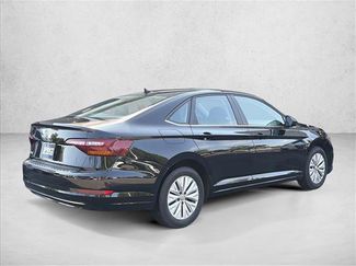 Used 2019 Volkswagen Jetta S w/ Driver Assistance Package FWD video 4