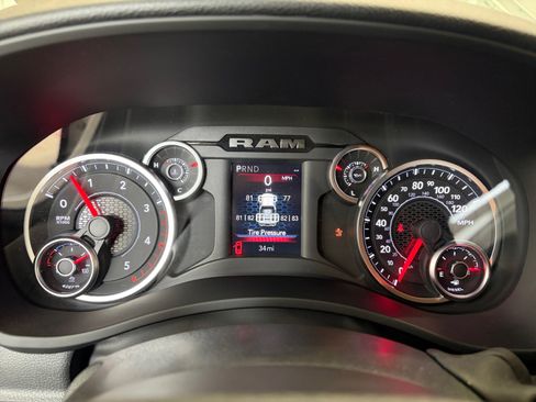 New 2026 RAM 3500 Big Horn AWD/4WD image 17