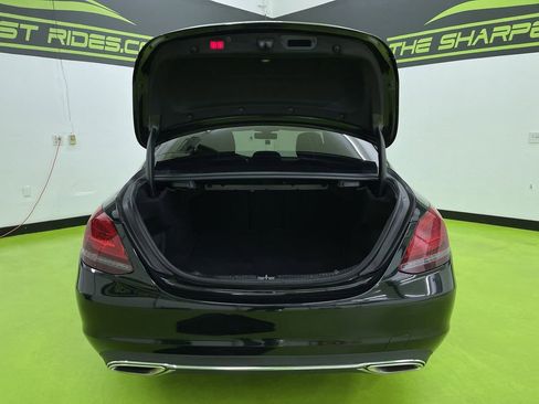 Used 2021 Mercedes-Benz C 300 Sedan image 9