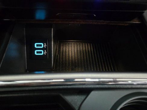 Used 2017 Ford F450 Platinum image 52