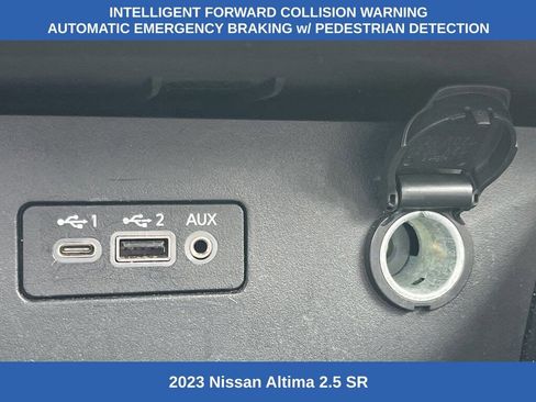 Used 2023 Nissan Altima 2.5 SR image 6