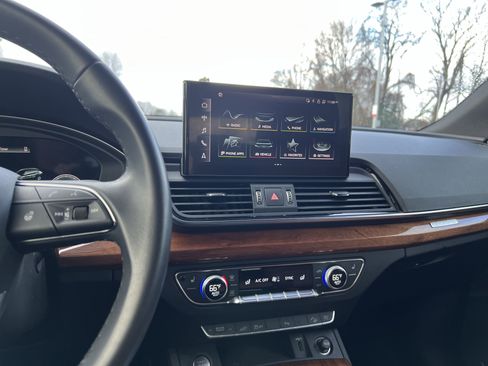 Used 2022 Audi Q5 e Premium image 31