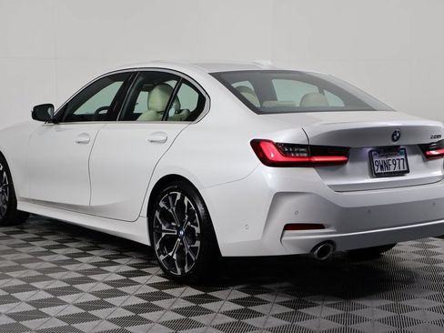 Used 2026 BMW 330i Sedan w/ Convenience Package RWD image 6