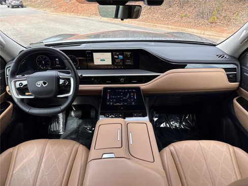 Certified 2025 INFINITI QX80 Sensory image 12