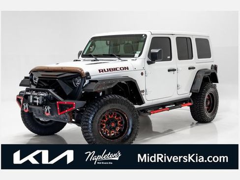 Used 2018 Jeep Wrangler Unlimited Rubicon AWD/4WD image 1