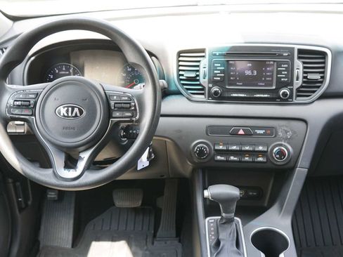 Used 2019 Kia Sportage LX FWD image 24