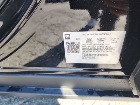 New 2027 Chevrolet Bolt RS w/ Super Cruise Package FWD image 30