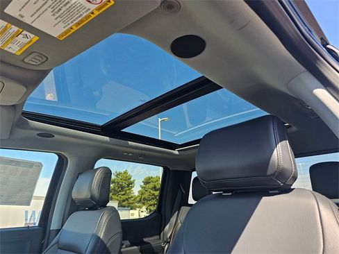 New 2025 Ford F350 Lariat w/ Lariat Ultimate Package image 28