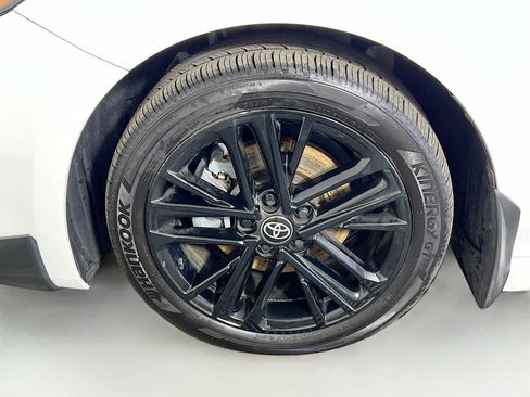 Certified 2025 Toyota Camry SE w/ Convenience Package image 25