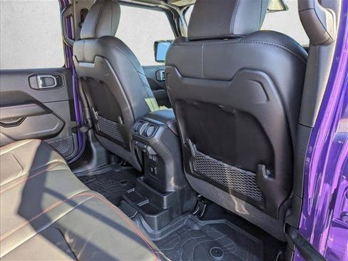 Used 2026 Jeep Wrangler Unlimited Rubicon AWD/4WD image 28
