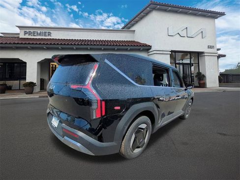 New 2026 Kia EV9 Light image 12