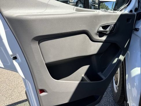 New 2026 Ford Transit 250 148 Medium Roof w/ Load Area Protection Package RWD image 19