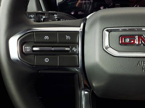 New 2026 GMC Terrain Elevation w/ Elevation Premium Package image 9