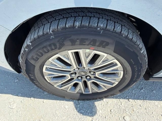New 2027 Ford Expedition Max Platinum w/ Driver's Package AWD/4WD image 14