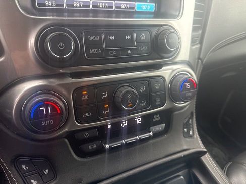 Used 2018 Chevrolet Tahoe Premier AWD/4WD image 15