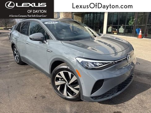 Used 2023 Volkswagen ID.4 Pro image 1