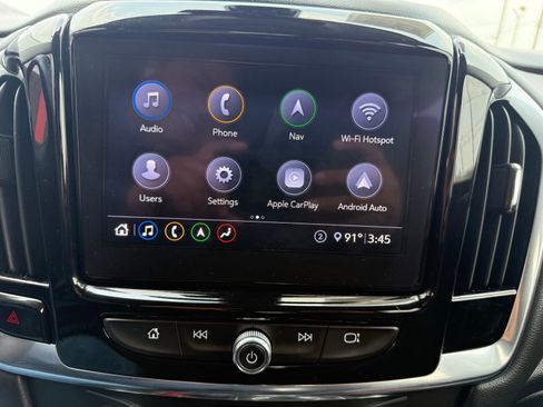 Used 2021 Chevrolet Traverse RS FWD image 7