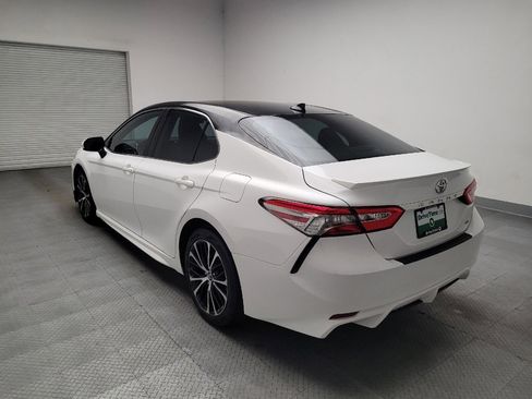 Used 2019 Toyota Camry SE w/ Carpet Mat Package FWD image 5