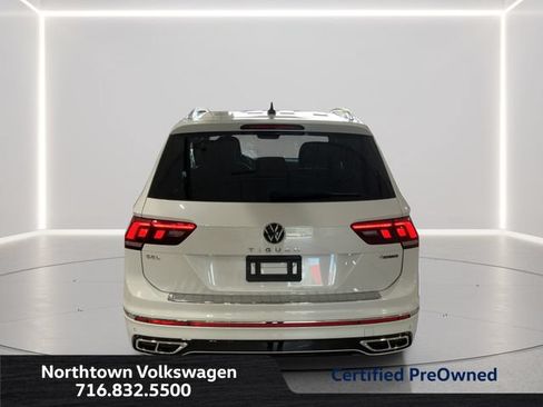 Used 2024 Volkswagen Tiguan SEL R-Line AWD/4WD image 4