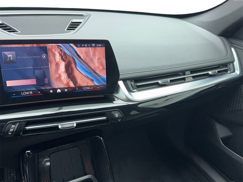 Used 2025 BMW X1 xDrive28i image 23