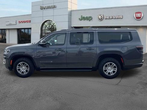 Used 2023 Jeep Wagoneer L 4WD w/ Convenience Group I image 4