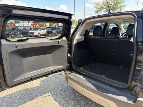 Used 2020 Ford EcoSport Titanium FWD image 16