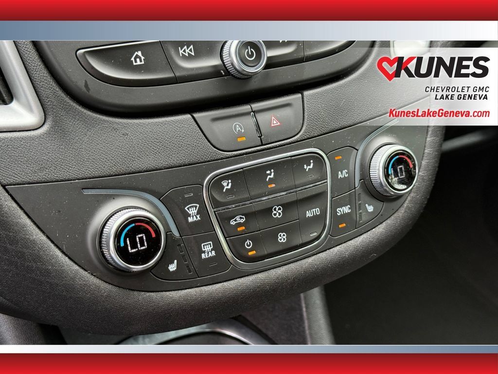 Used 2025 Chevrolet Malibu LT FWD image 27