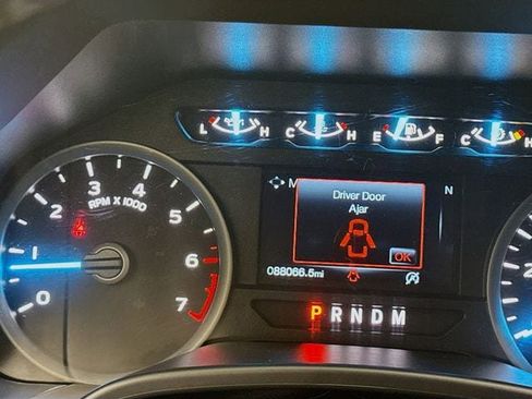 Used 2019 Ford F150 XLT w/ Equipment Group 302A Luxury image 15