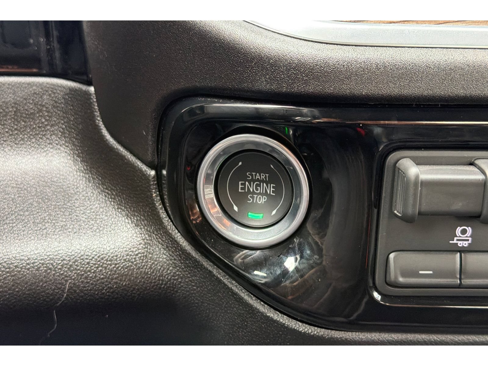 Used 2026 Chevrolet Silverado 1500 LT AWD/4WD image 23