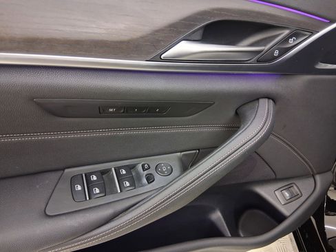 Certified 2022 BMW 540i image 12