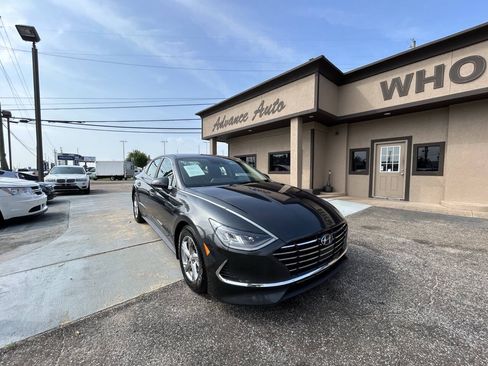 Used 2021 Hyundai Sonata SE FWD image 4