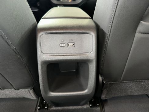 Certified 2024 Buick Envista Preferred w/ Convenience II Package image 19