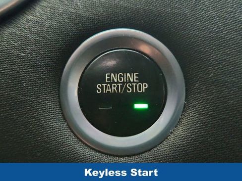 Used 2021 Chevrolet Malibu LT image 14