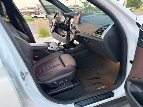 Used 2024 BMW X3 xDrive30i w/ Premium Package w/ZPA AWD/4WD image 23