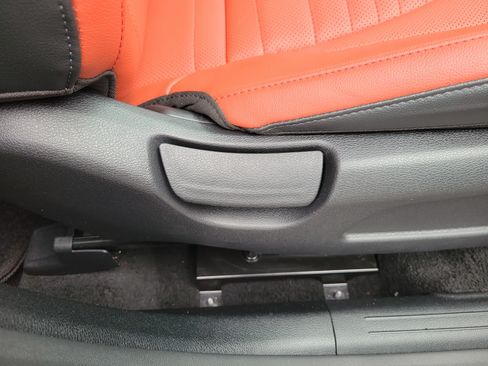 Certified 2024 Kia Sportage SX FWD image 9