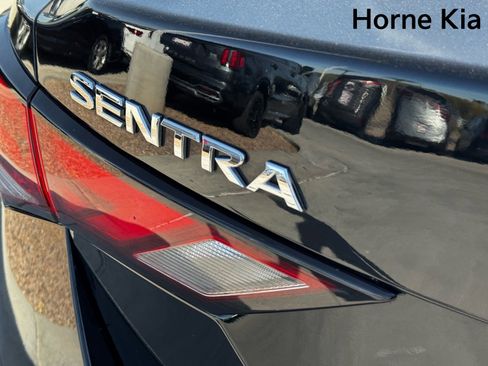 Used 2024 Nissan Sentra S image 29