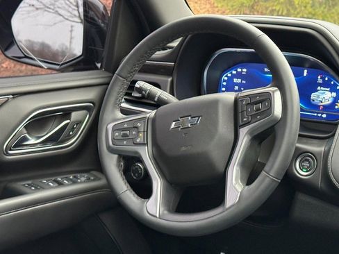 Used 2024 Chevrolet Tahoe Z71 w/ Luxury Package image 13