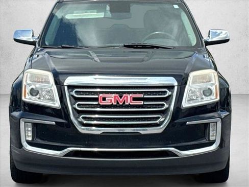 Used 2017 GMC Terrain SLE w/ Chrome Edition FWD image 2