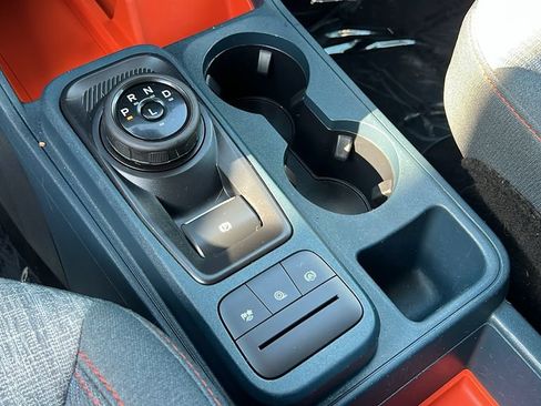 Certified 2022 Ford Maverick XLT w/ XLT Luxury Package FWD image 17