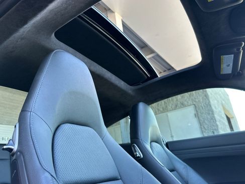 Certified 2015 Porsche 911 Carrera S RWD image 16