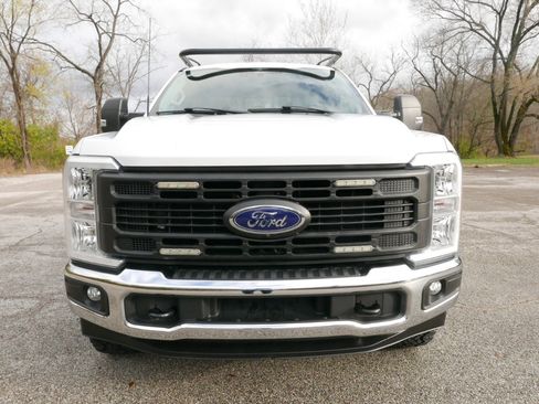 Used 2023 Ford F250 XL w/ 360-Degree Camera Package image 3