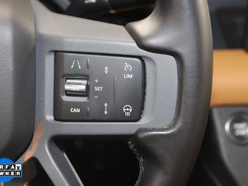 Used 2024 Land Rover Defender 110 X-Dynamic SE image 36