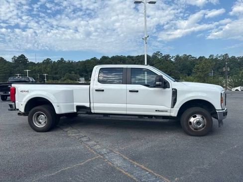 Used 2024 Ford F350 XL w/ XL Driver Assist Package AWD/4WD image 2