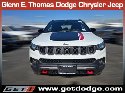 New 2026 Jeep Compass Trailhawk image 2