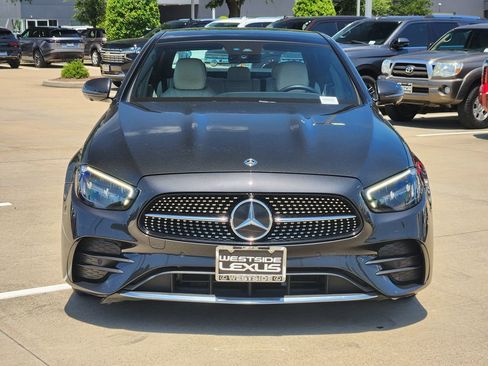 Used 2021 Mercedes-Benz E 350 4MATIC Sedan w/ Premium Package image 2