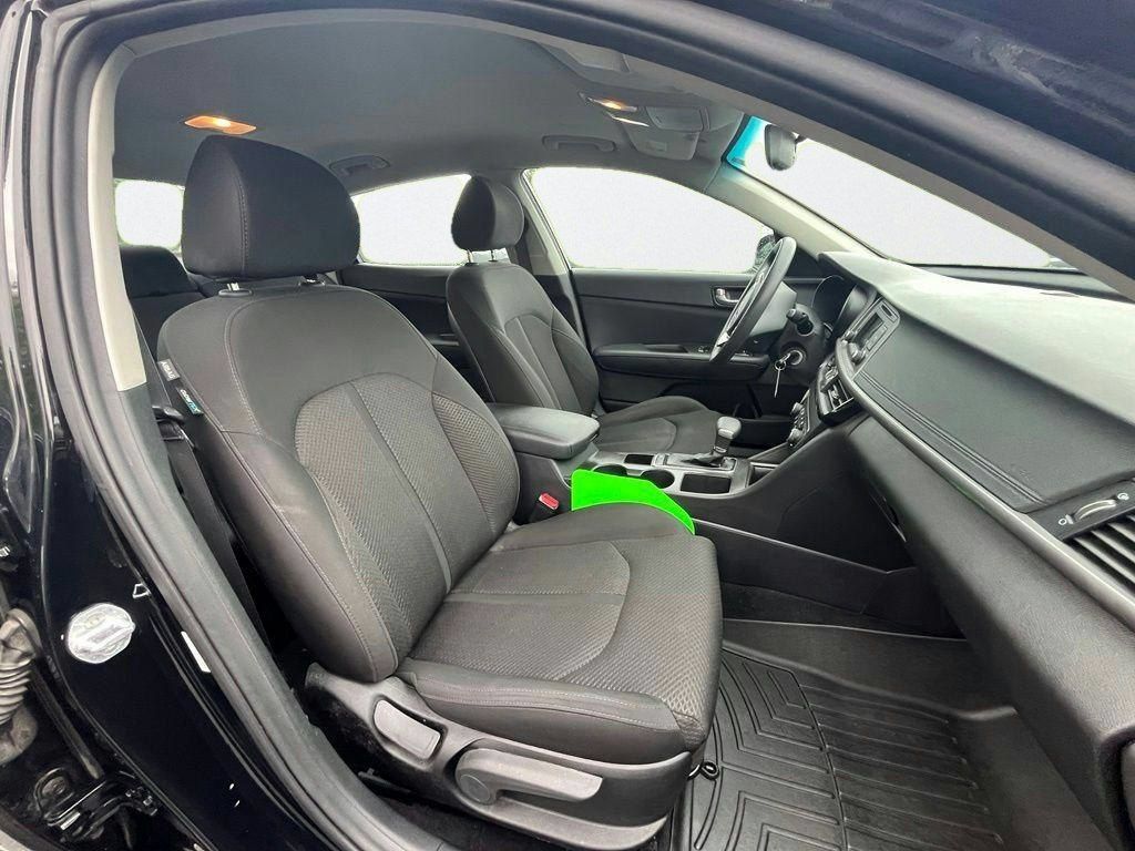 Used 2017 Kia Optima LX FWD image 12